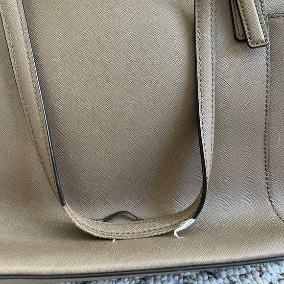 Michael Kors Purse - Picture 8 of 8